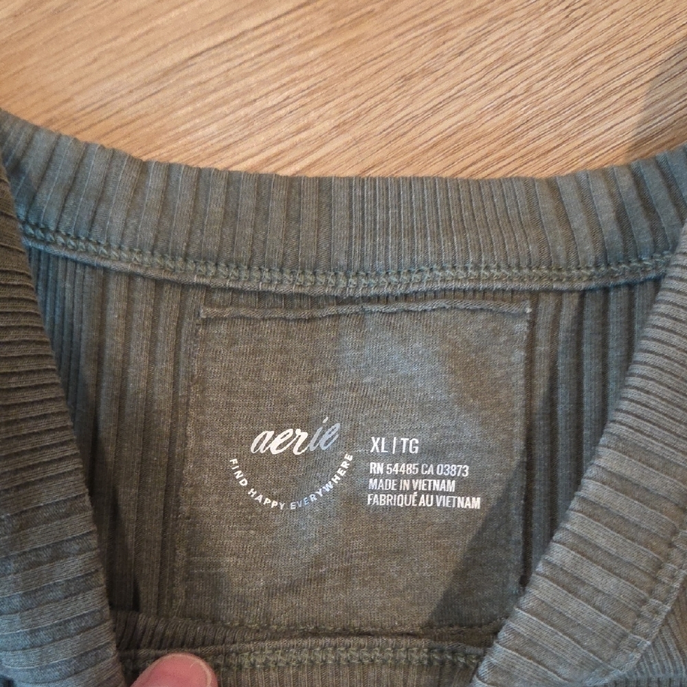 Aerie Ribbed Tank Top in Green - Picture 3 of 4